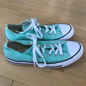 Converse Chuck Taylor Sneakers